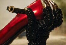 Photo of Небольшой японский модный бренд создал обувь «Годзилла» в честь победы одноимённого фильма на «Оскаре» (9 фото)